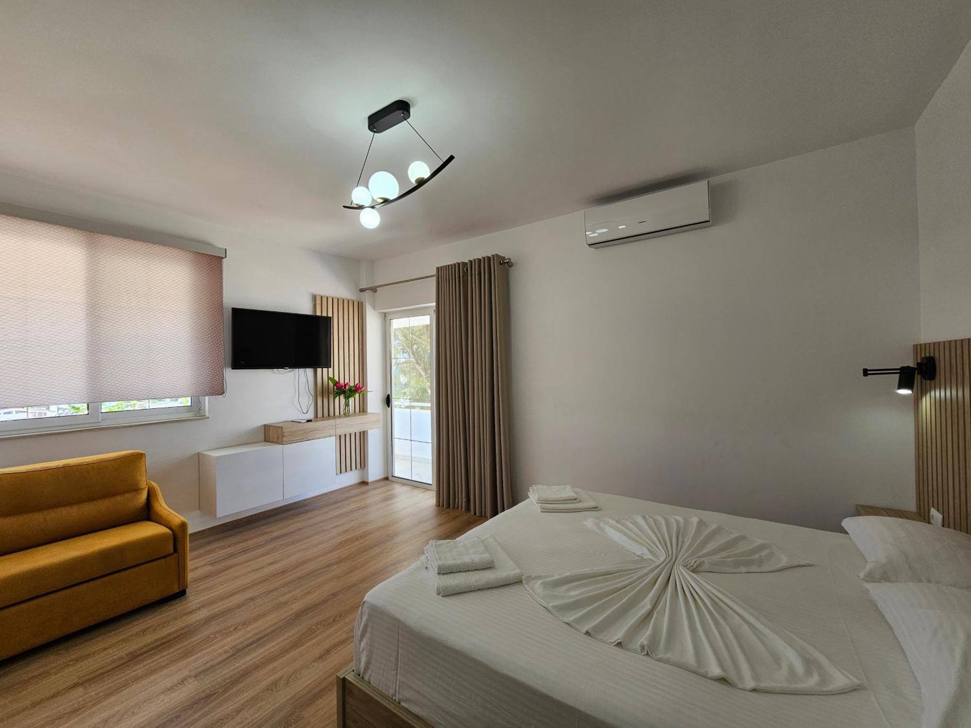 City Center Gjordeni Apartments Ksamil Exterior photo